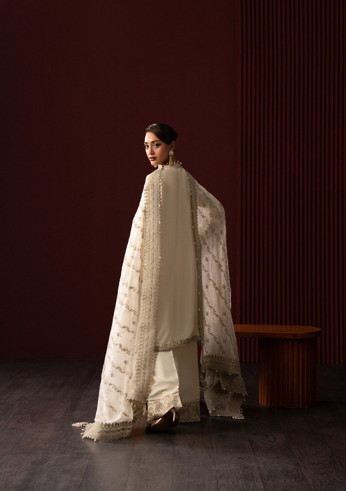 LADY AIK '25 - VOL. 1 - LOOK 01