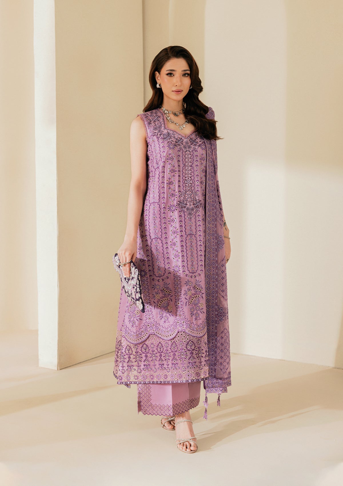 Lawn - Look B2605B