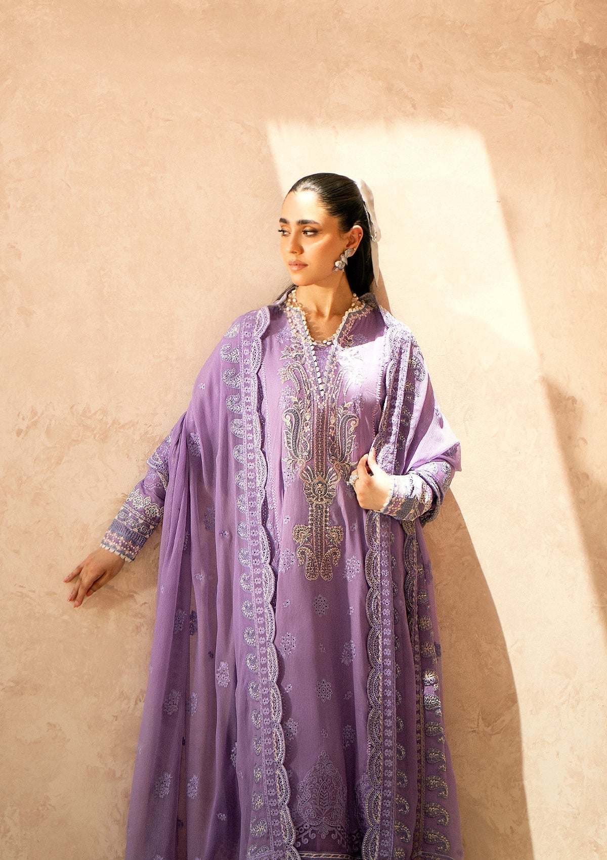 aik-atelier-lawn-eid-edit-vol-3-look-04-A-2