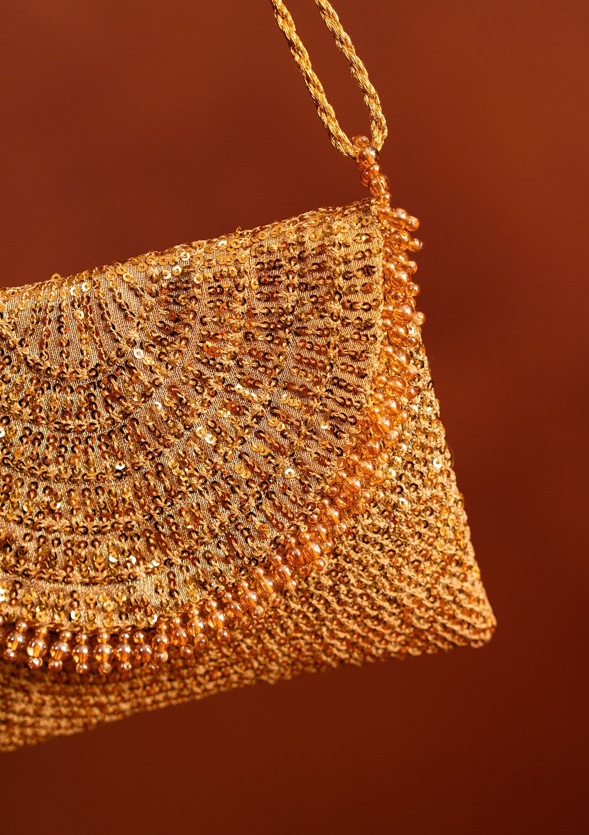 MISS AIK - RTW '25 D2 - GOLD SEQUIN ENVELOP BAG