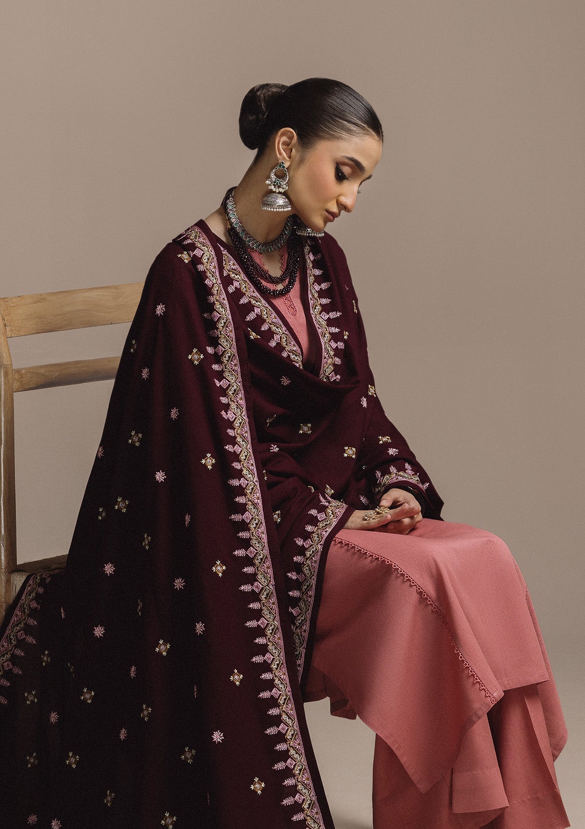 AIK ROZ '25 D3 - KARANDI - LOOK 03