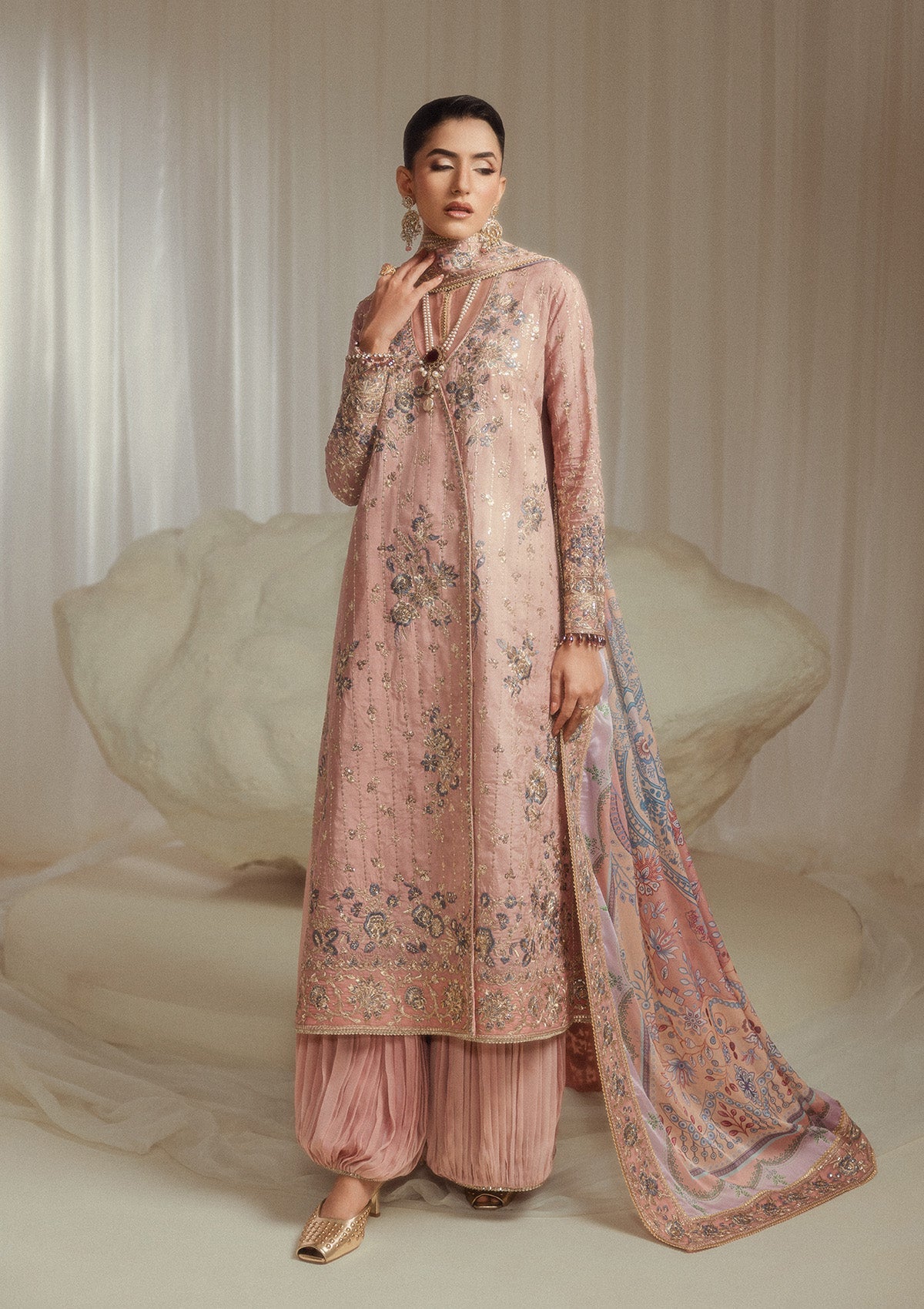 Aik Shaam - Look C2603