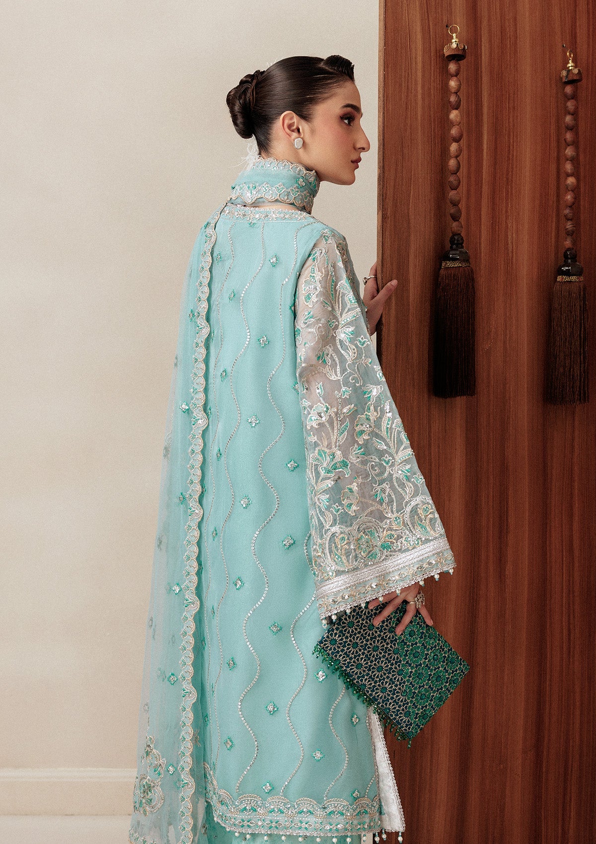 Aik Shaam - Look A2606