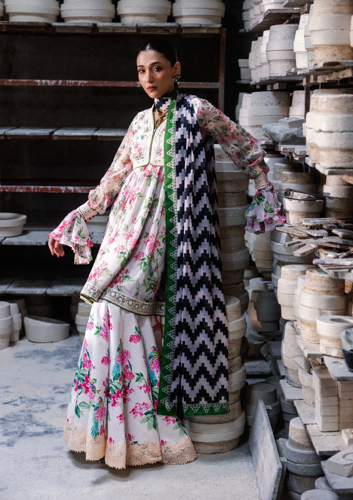 Lady Aik - Look B2610
