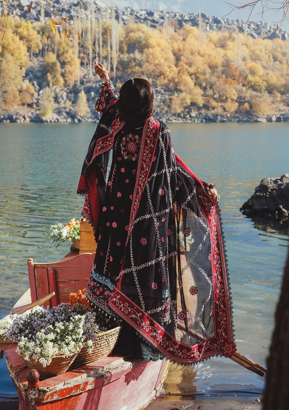 LAWN '26 VOL. 1 - LOOK 01