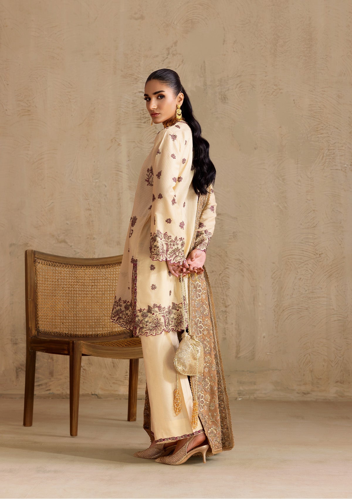 AIK RTW '25 D1 - LOOK 01