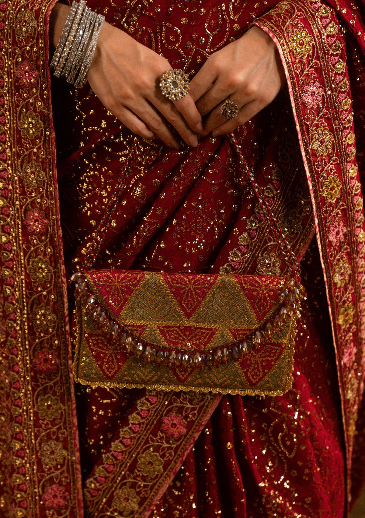 SARI EDIT '25 - CRIMSON CHATTA PATTI ENVELOPE BAG