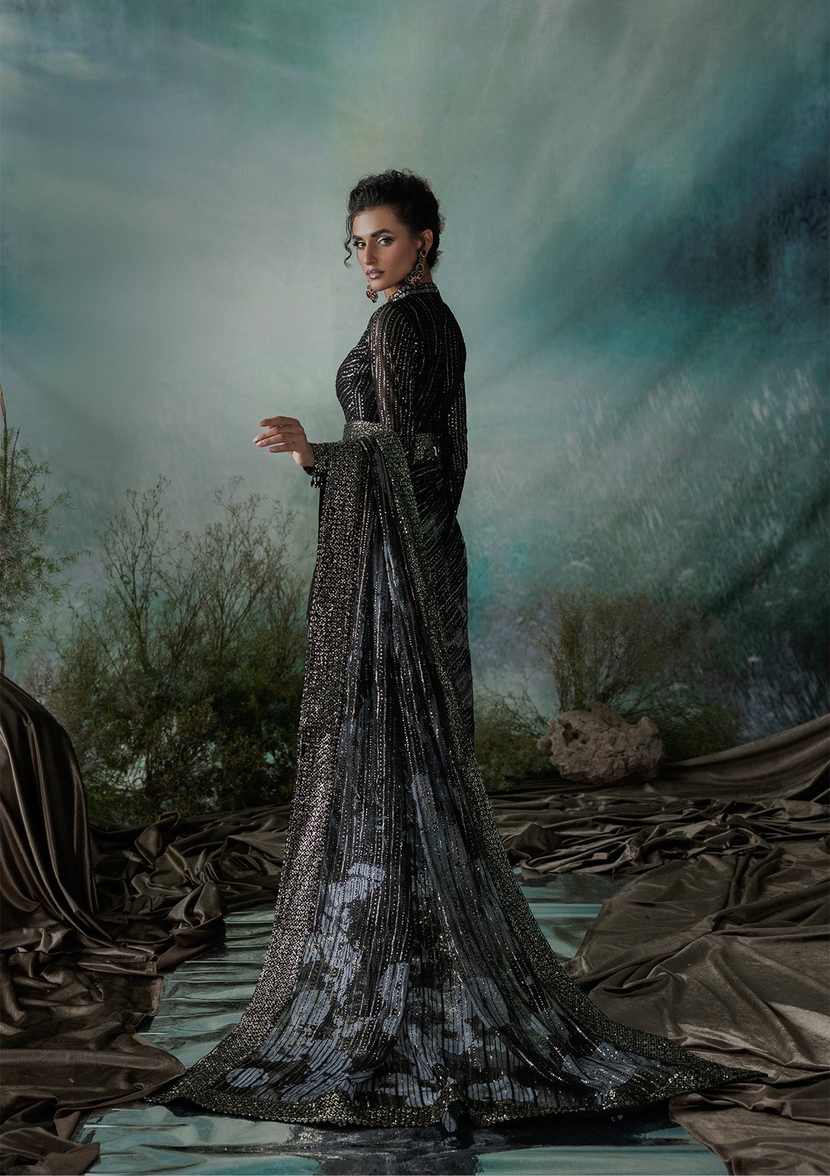 SARI EDIT '24 VOL. 1 - LOOK 08