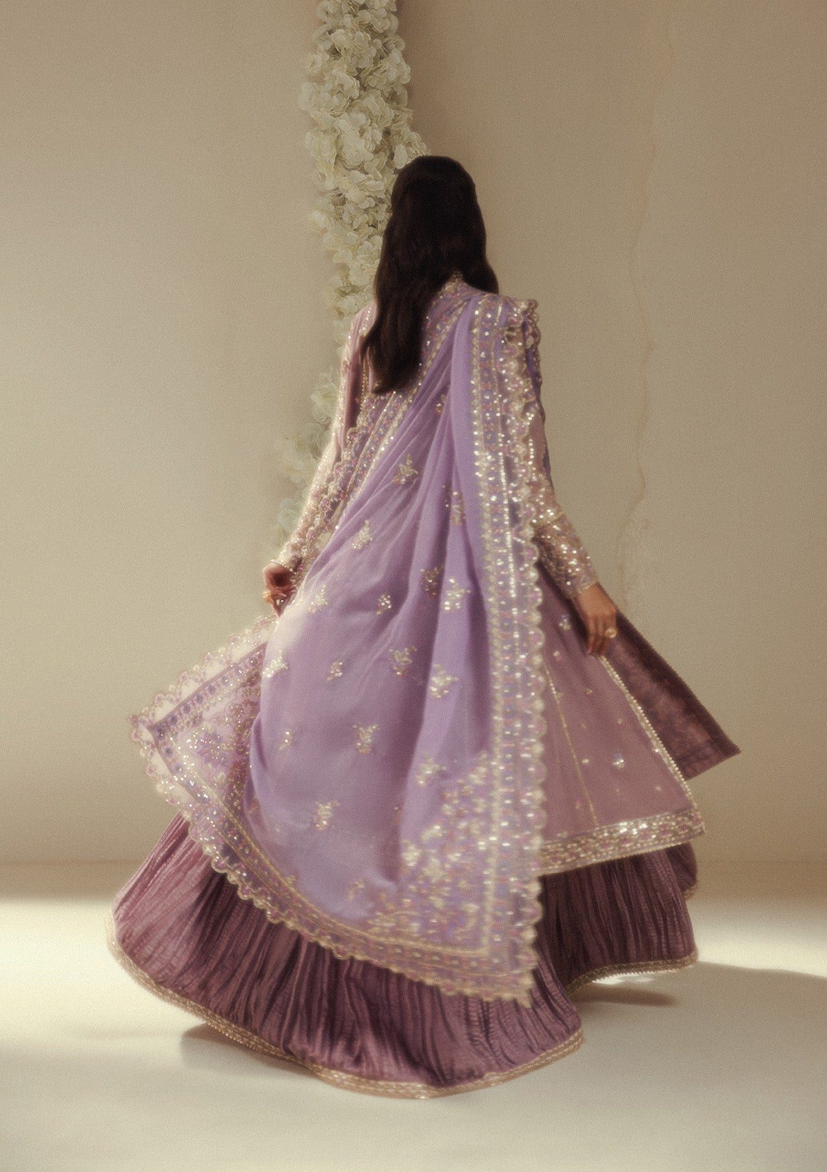 Aik Shaam - Look C2602